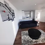 Spacious 3 Bed Apartment With Stunning Views