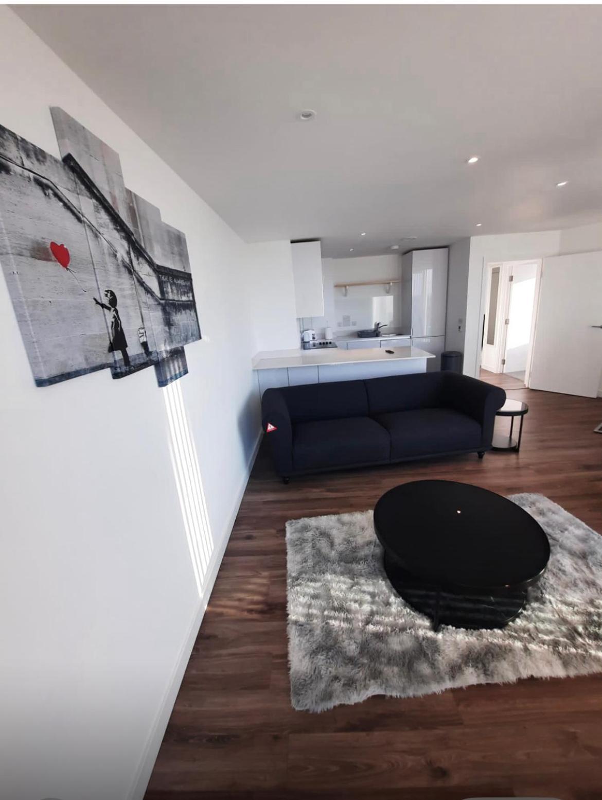 Spacious 3 Bed With Stunning Views *